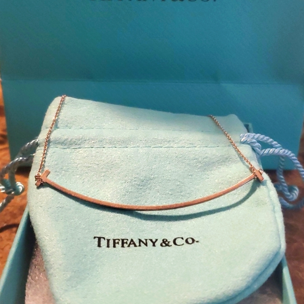 Tiffany & Co T Smile Necklace Silver, Box & Bag